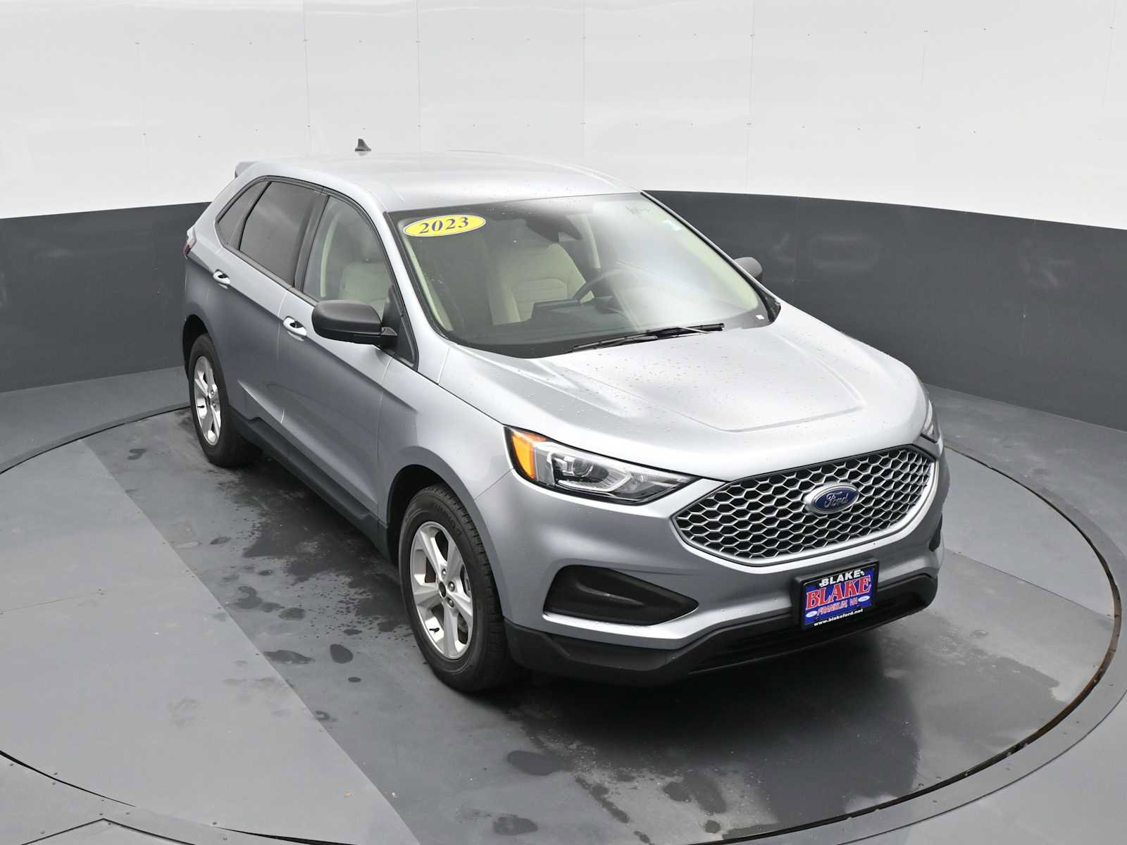 Used 2023 Ford Edge SE AWD/4WD image 21