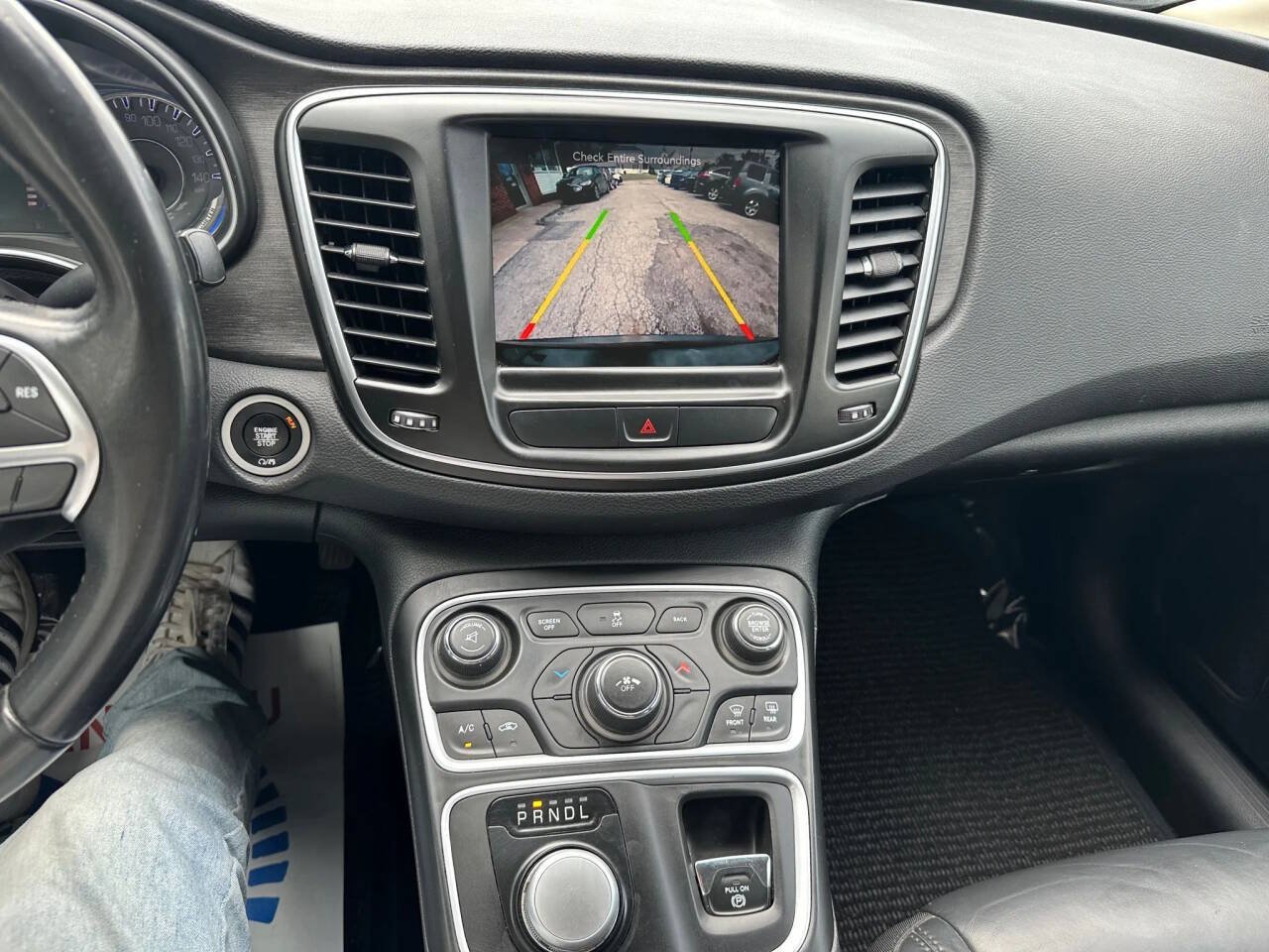 Used 2017 Chrysler 200 Limited Platinum FWD image 17