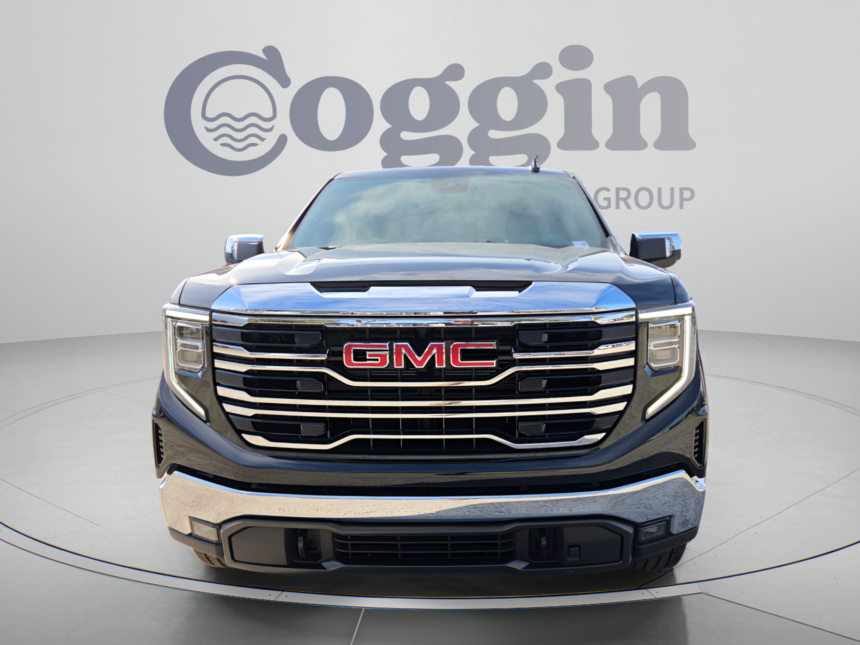 New 2026 GMC Sierra 1500 SLT w/ SLT Premium Package RWD image 17