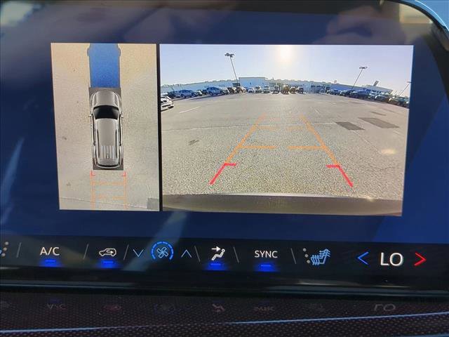 New 2026 Chevrolet Traverse Z71 w/ Enhanced Driving Package image 13