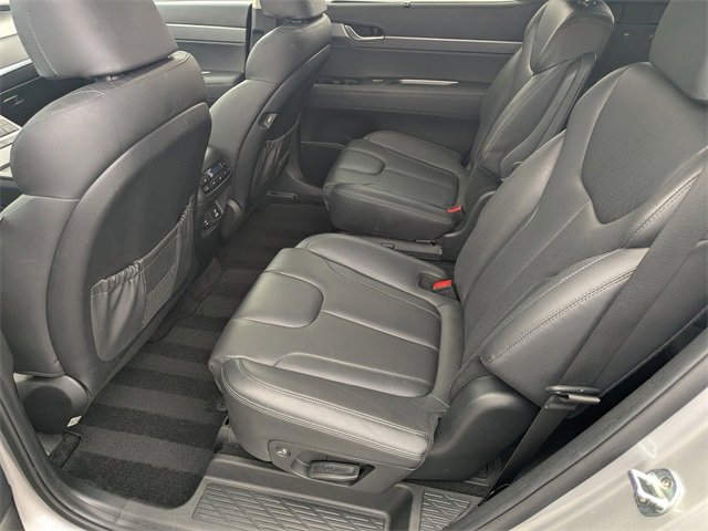 Used 2022 Hyundai Palisade SEL w/ Premium Package image 18