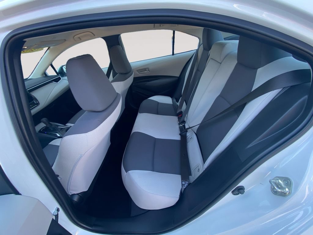Used 2023 Toyota Corolla LE FWD image 11