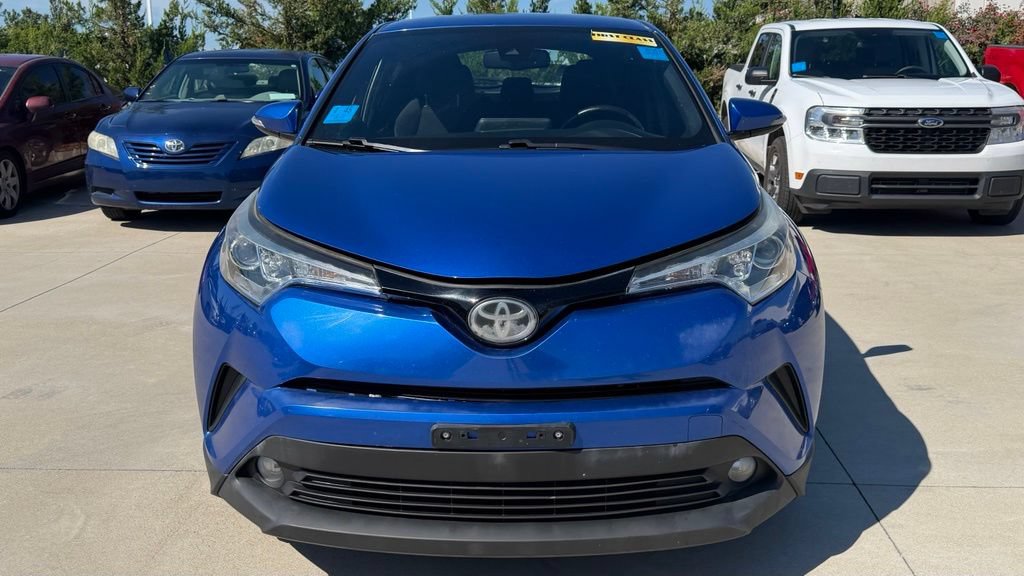 Used 2018 Toyota C-HR XLE FWD image 8