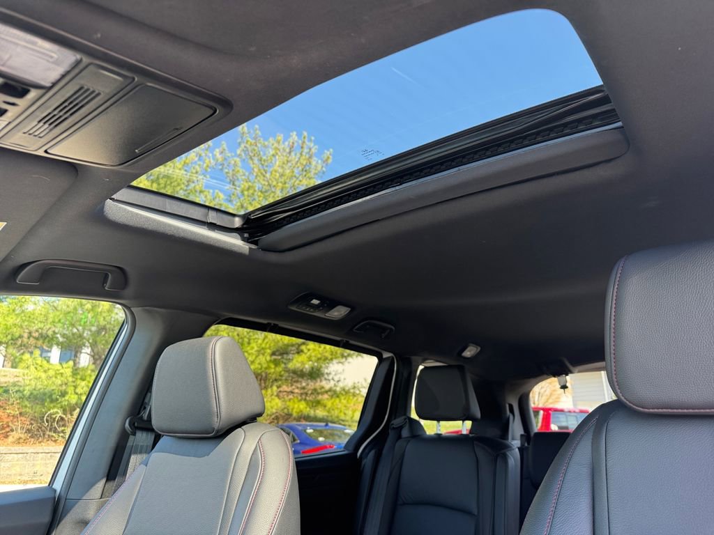 Certified 2025 Honda Odyssey Sport-L image 13