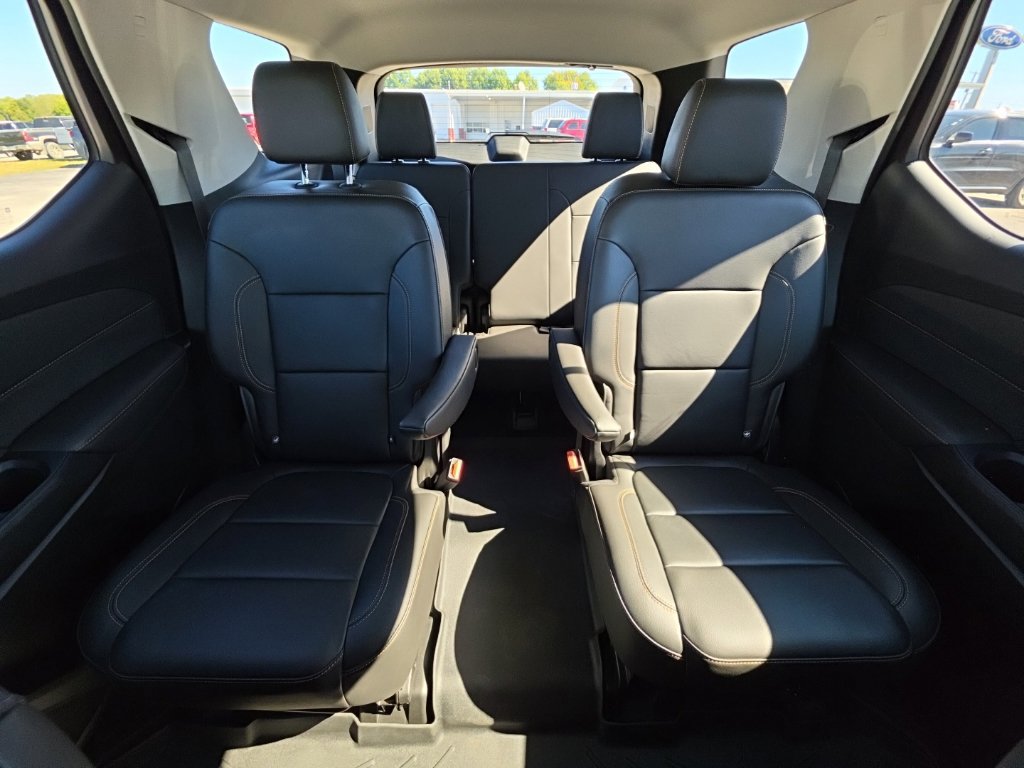Used 2021 Chevrolet Traverse RS FWD image 25