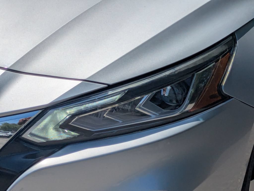 Used 2019 Nissan Altima 2.5 SR w/ SR Premium Package FWD image 9