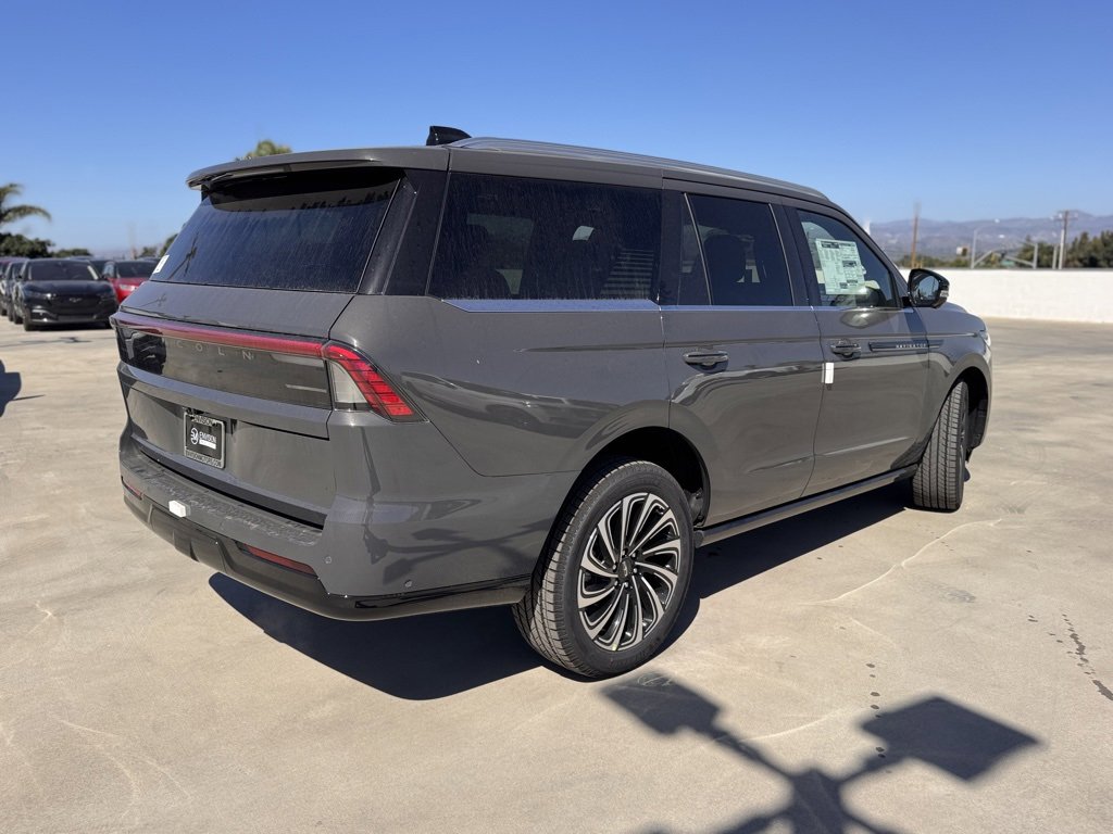 New 2025 Lincoln Navigator Black Label image 12