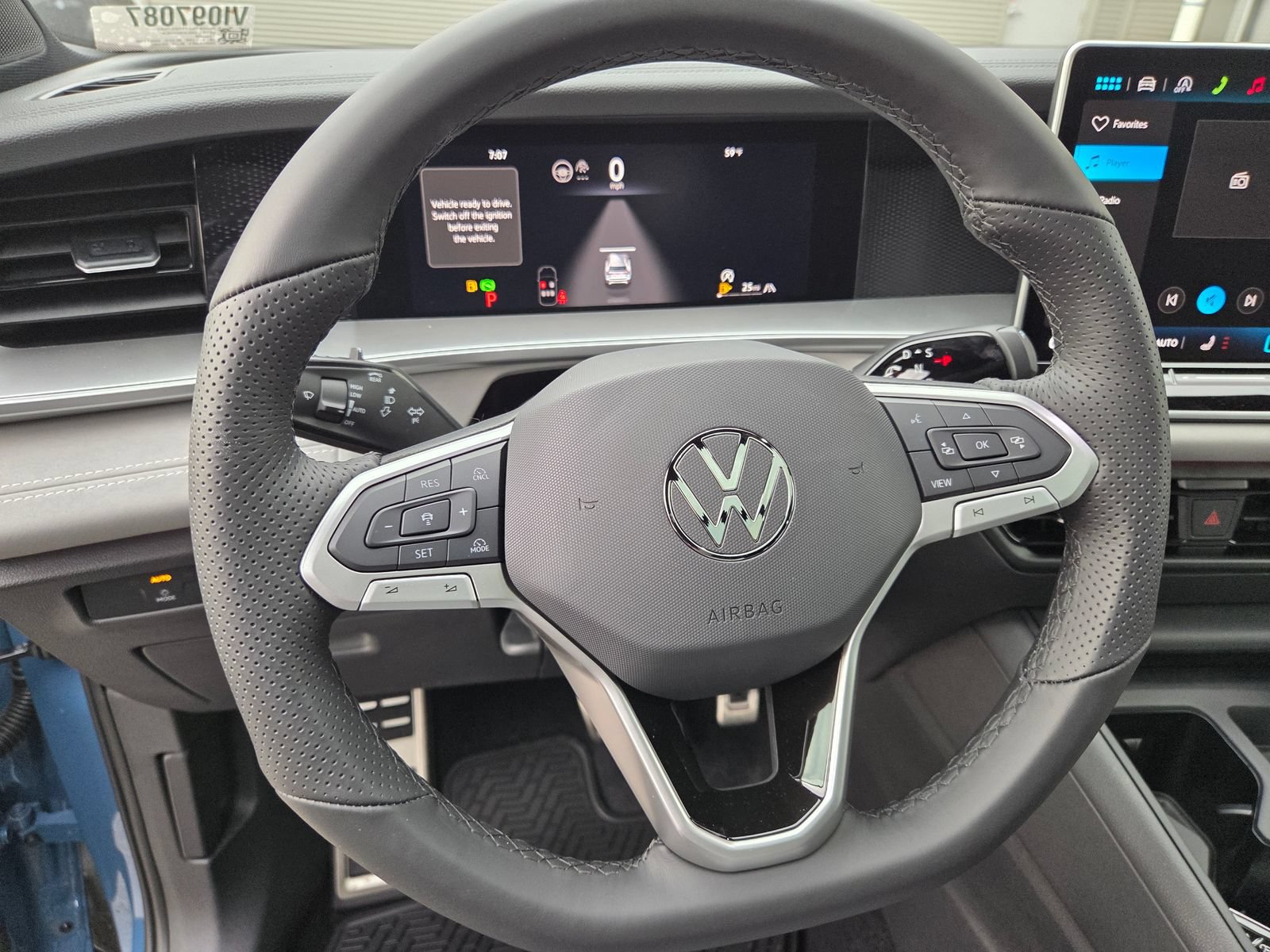 New 2026 Volkswagen Tiguan SE R-Line AWD/4WD image 25