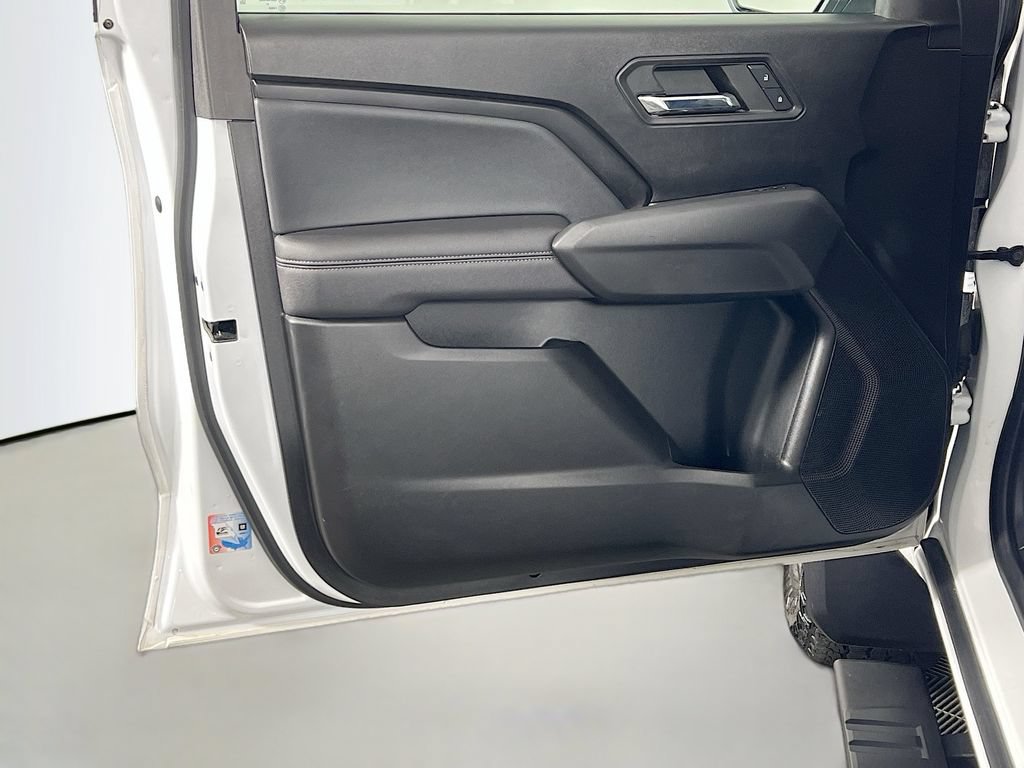 Used 2023 GMC Canyon Elevation w/ Convenience Package AWD/4WD image 18