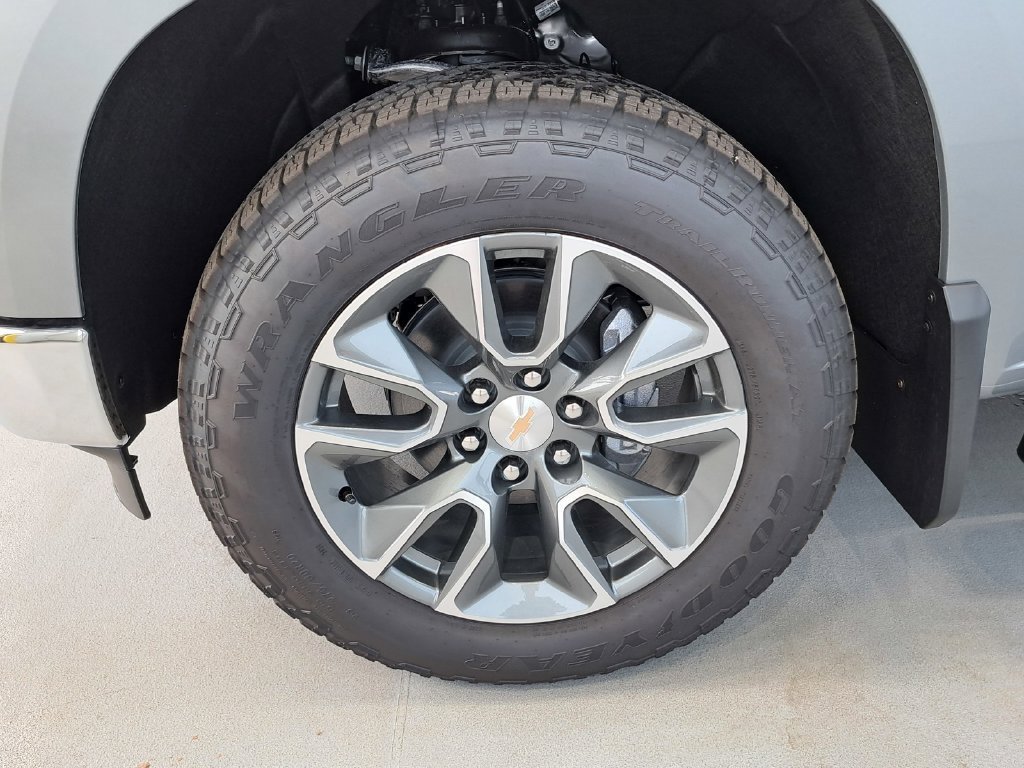 New 2026 Chevrolet Silverado 1500 LT w/ All Star Edition Plus AWD/4WD image 16