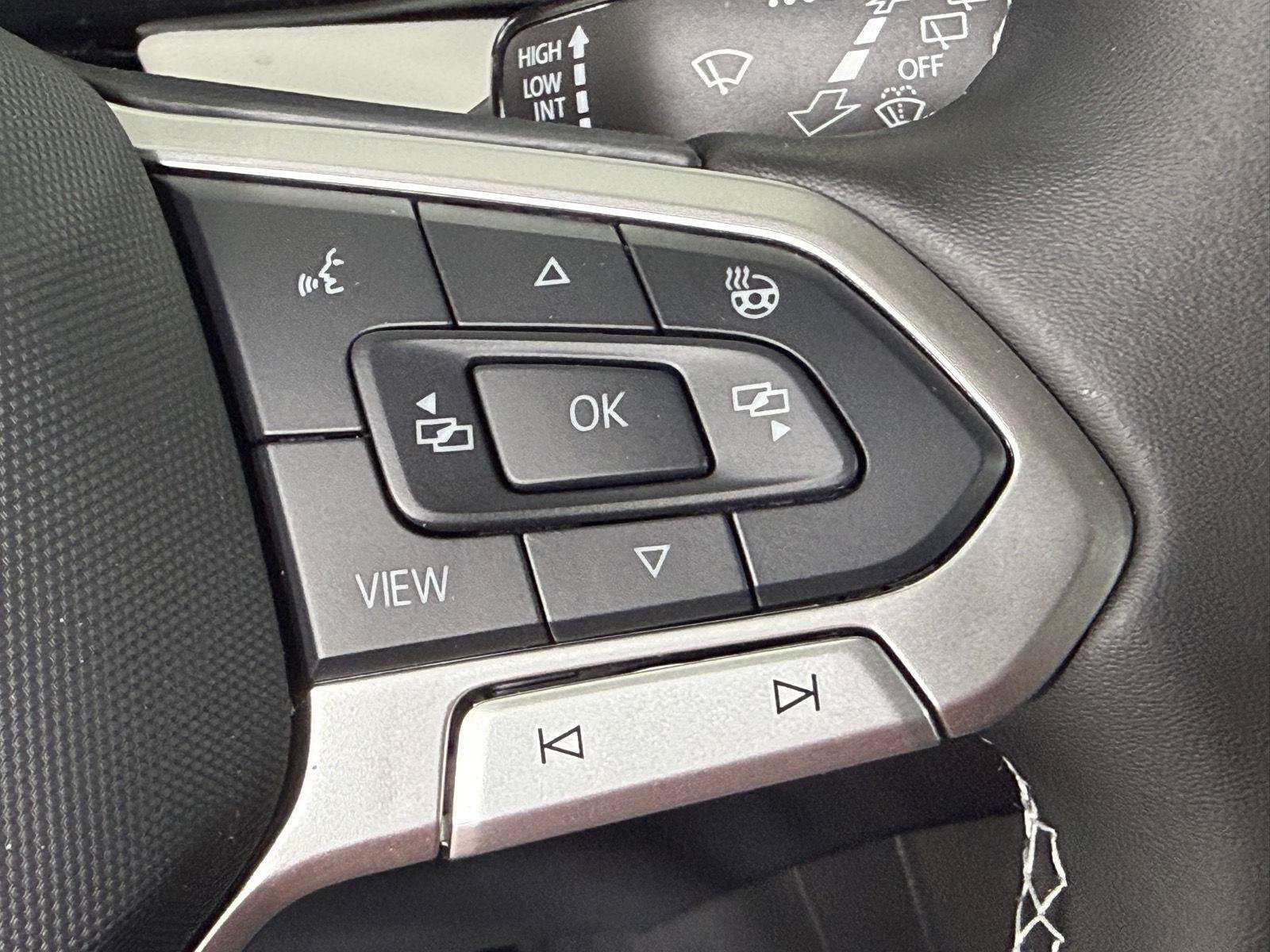 New 2027 Volkswagen Taos S FWD image 25