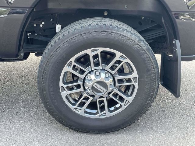 Certified 2024 Ford F250 Limited w/ FX4 Off-Road Package image 27