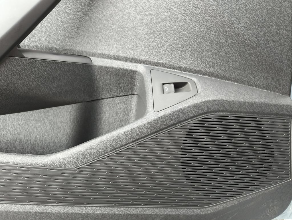 New 2026 Volkswagen Jetta SEL FWD image 27