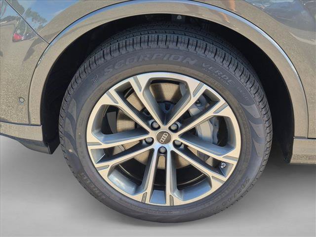 New 2026 Audi Q7 2.0T Premium AWD/4WD image 9