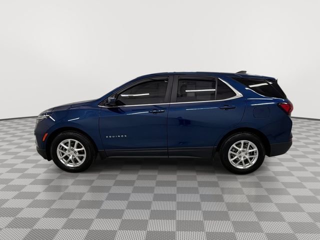 Used 2022 Chevrolet Equinox LT w/ Driver Convenience Package FWD image 6