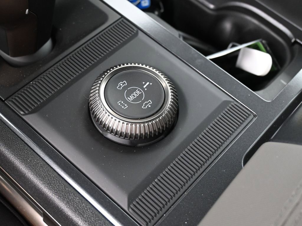 New 2025 GMC Hummer EV 2X image 24