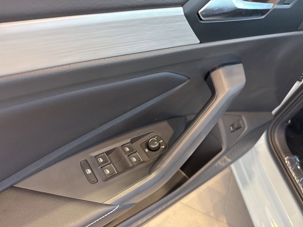 New 2025 Volkswagen Jetta Sport image 18