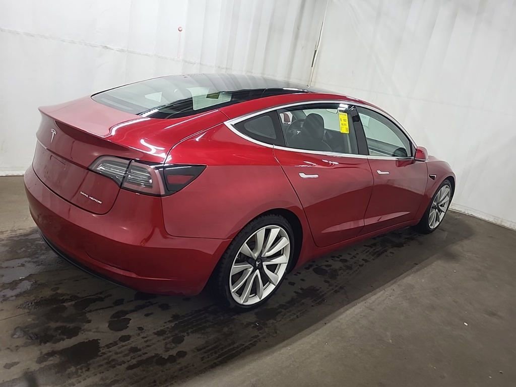 Used 2018 Tesla Model 3 Long Range image 5