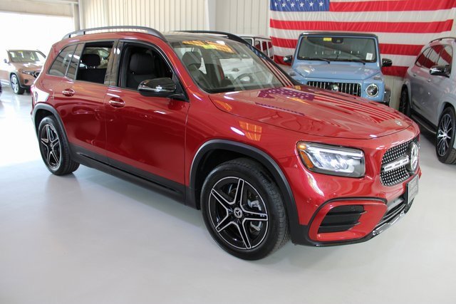 Used 2024 Mercedes-Benz GLB 250 4MATIC image 42