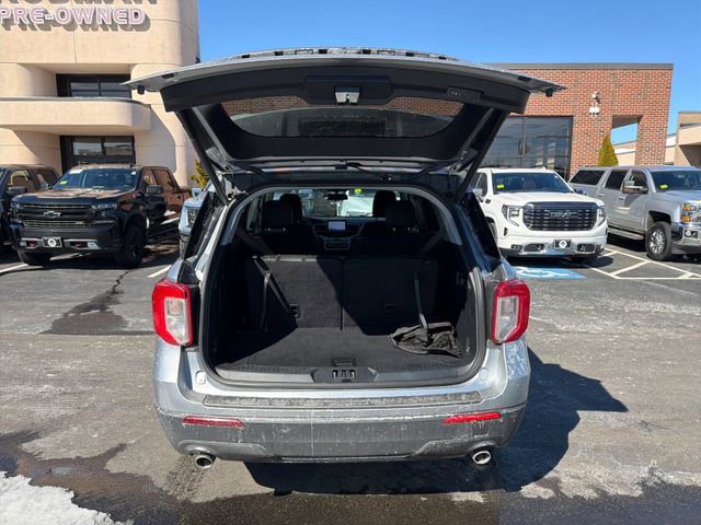 Certified 2023 Ford Explorer XLT w/ Equipment Group 202A image 11