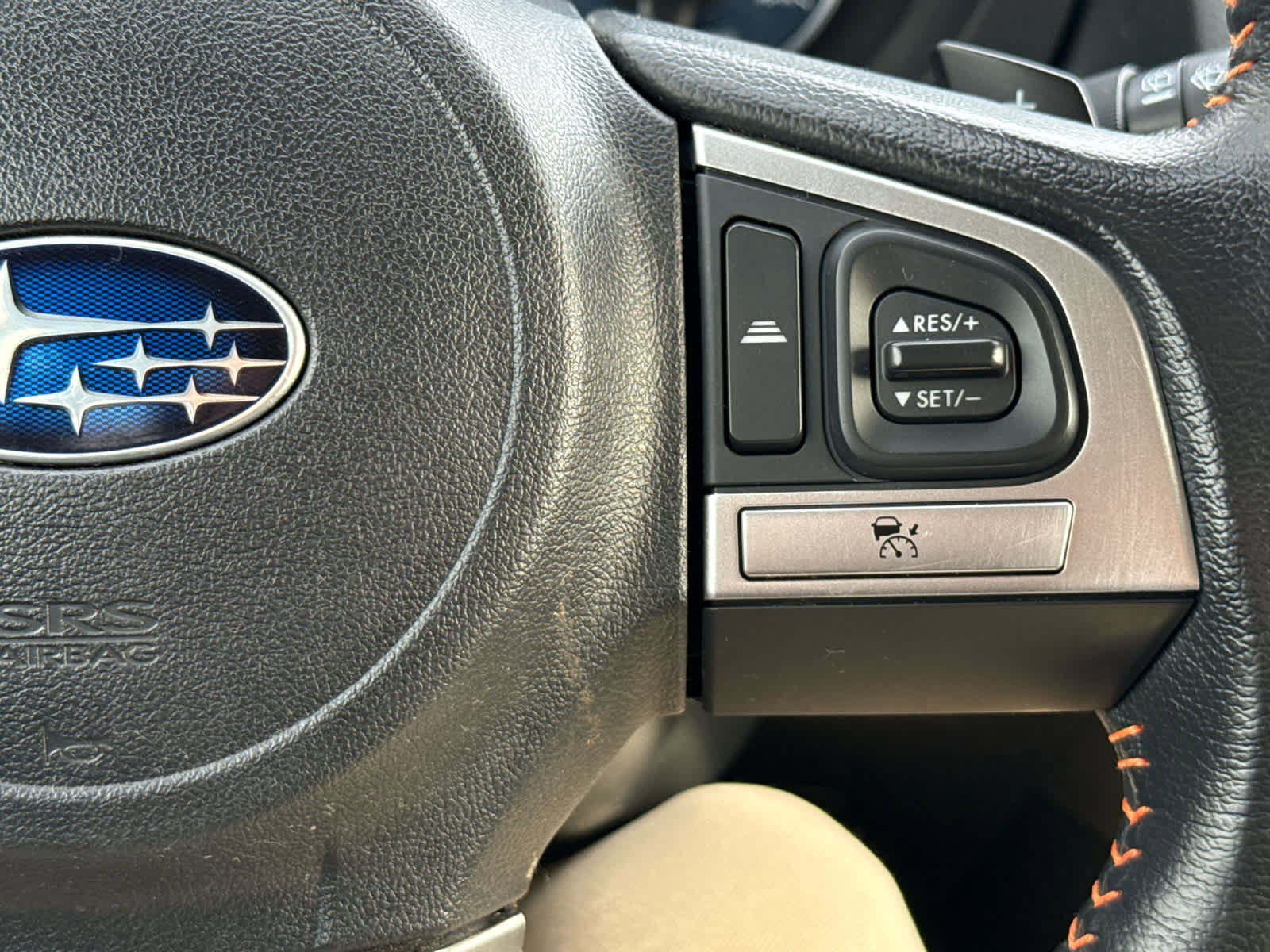 Used 2017 Subaru Crosstrek 2.0i Limited image 18