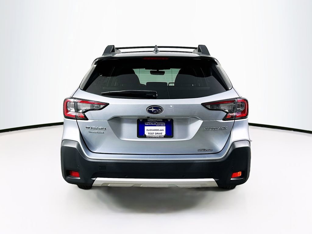 Used 2023 Subaru Outback Limited image 15