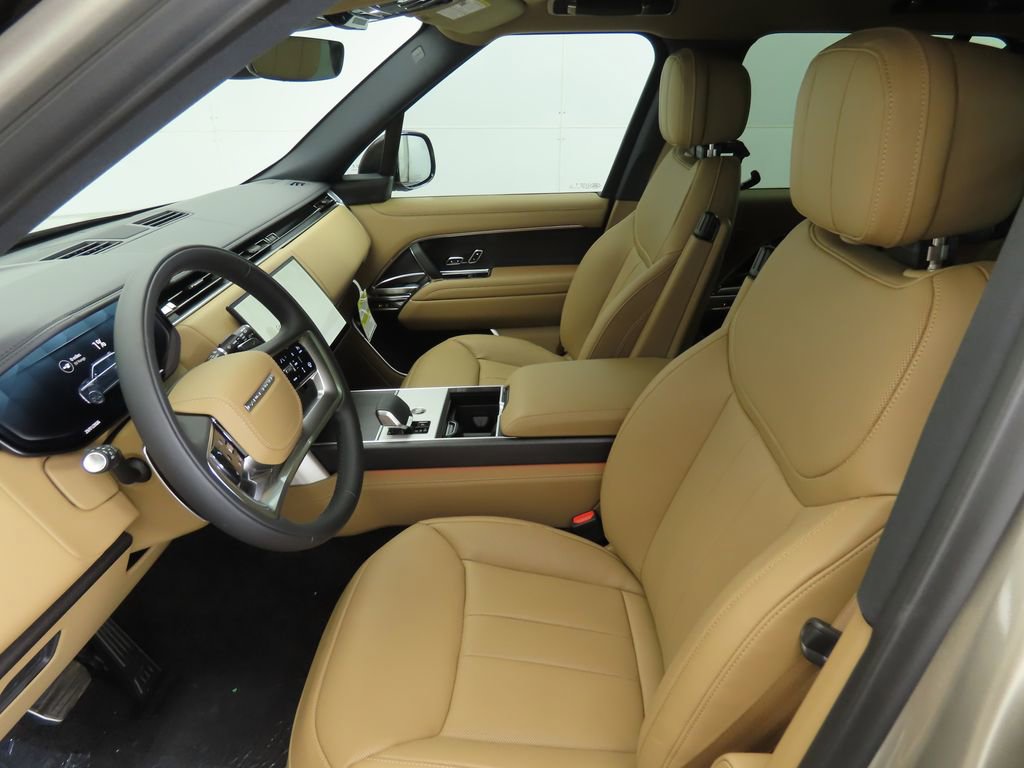 New 2026 Land Rover Range Rover SE image 18
