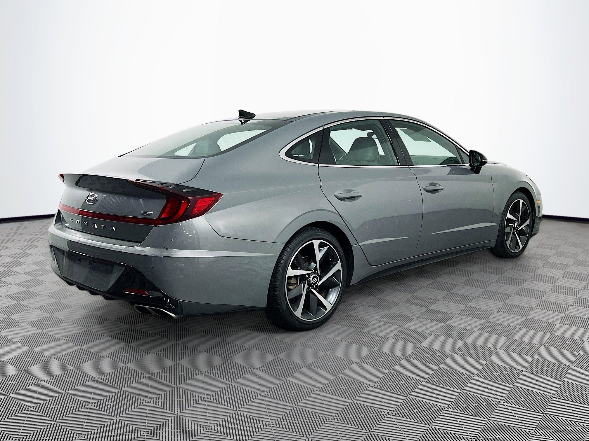 Used 2022 Hyundai Sonata SEL Plus image 32