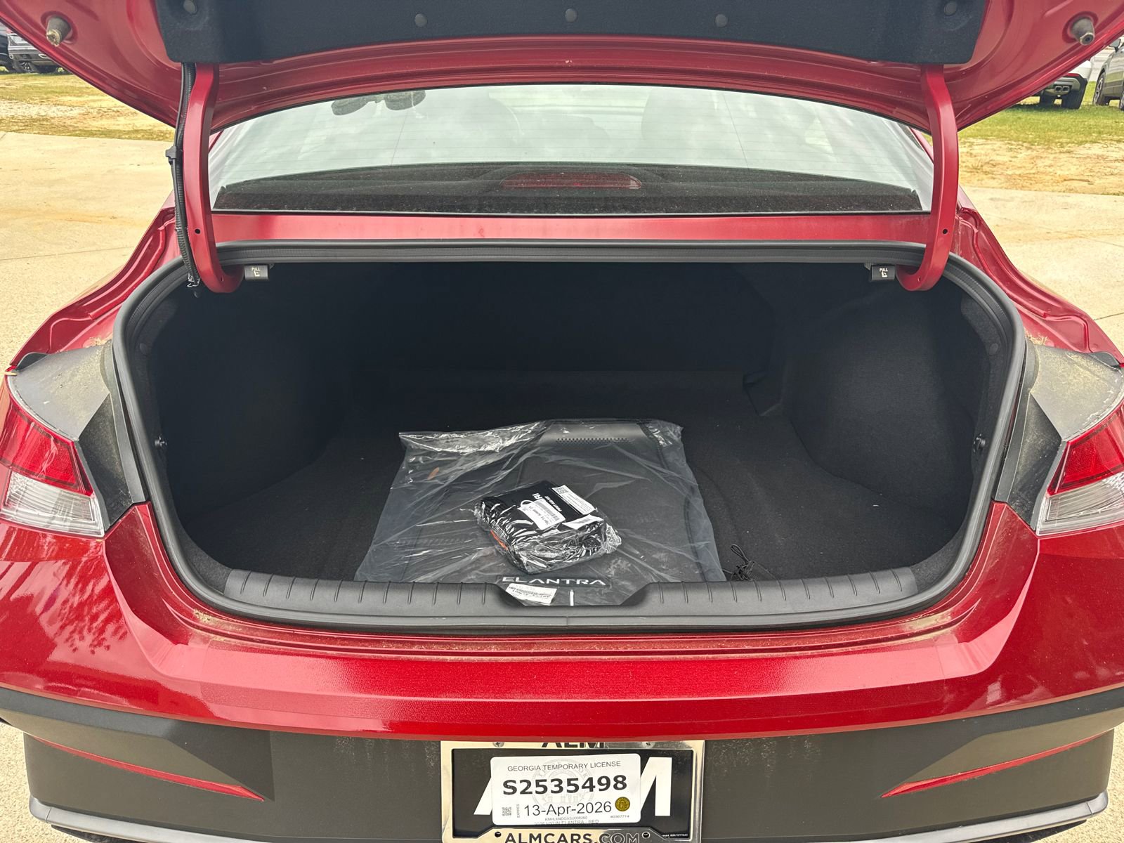 Certified 2025 Hyundai Elantra Sport FWD image 18
