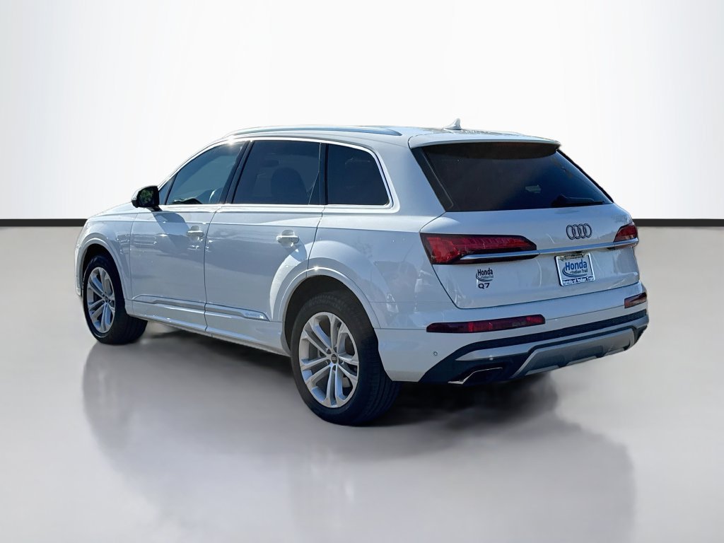 Used 2025 Audi Q7 3.0T Premium Plus AWD/4WD image 5
