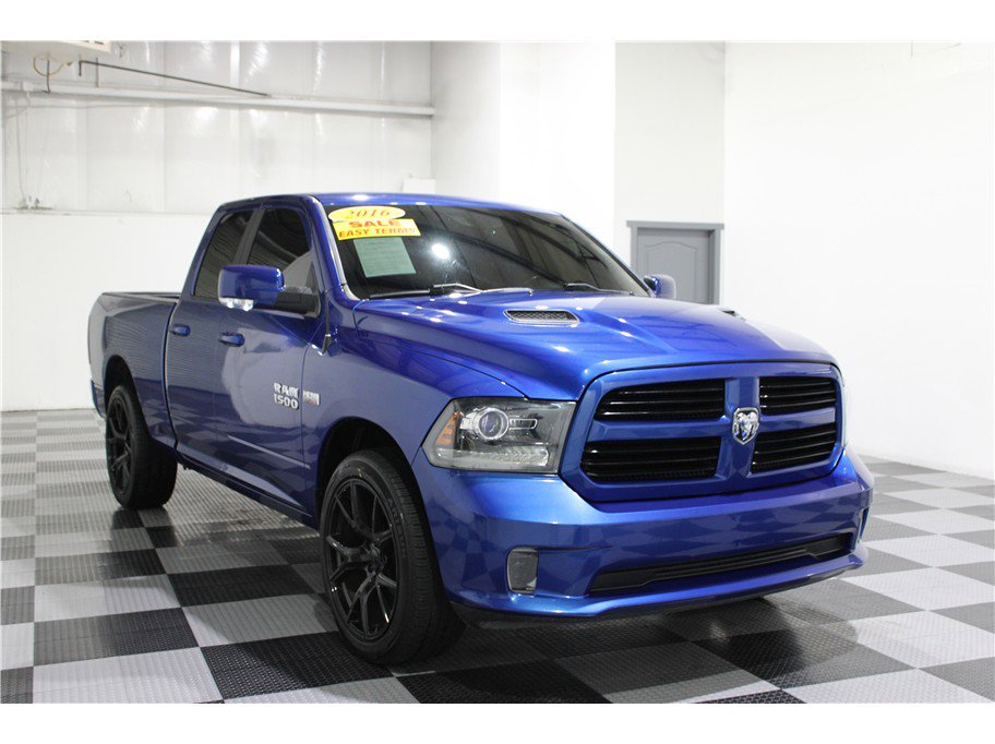 Used 2016 RAM 1500 Sport image 3