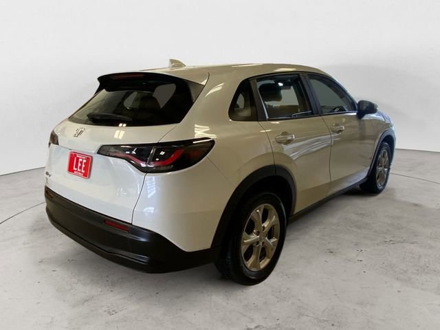 Used 2023 Honda HR-V LX image 6