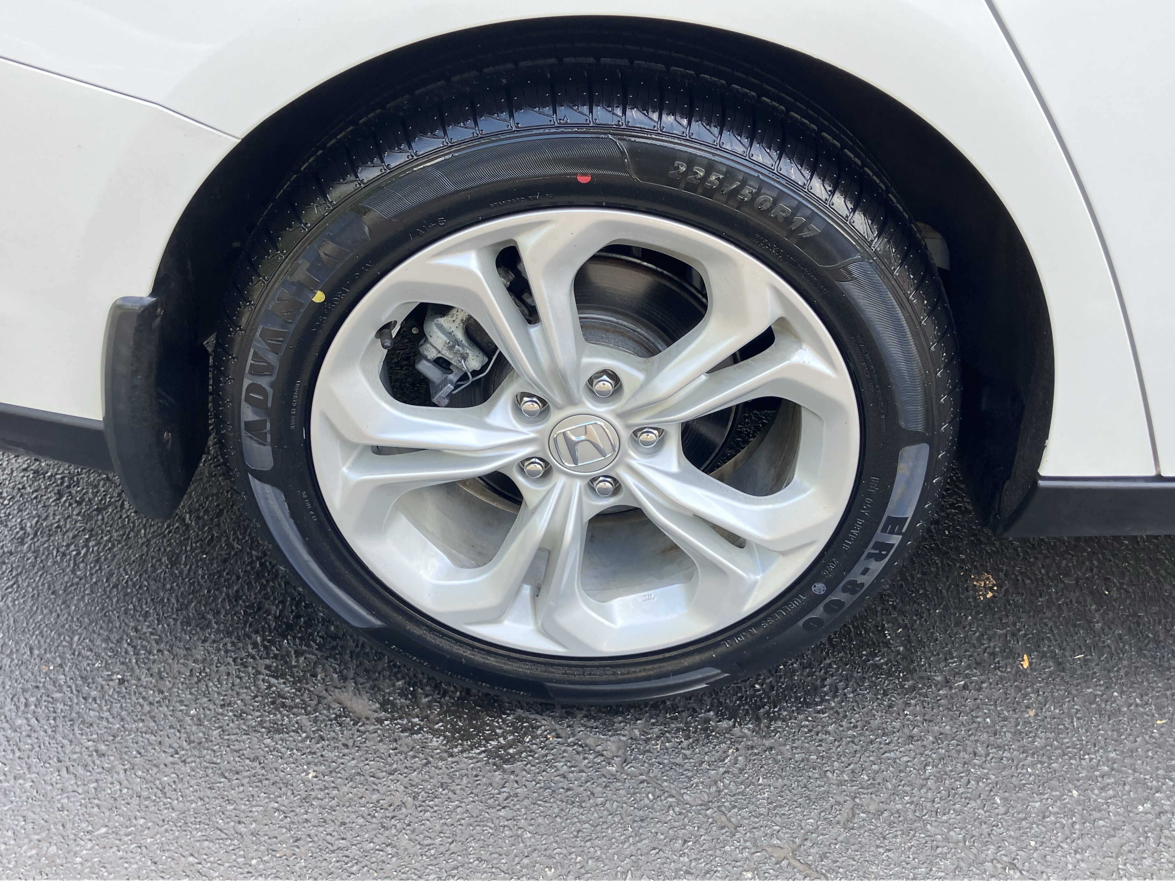 Certified 2023 Honda Accord LX image 12