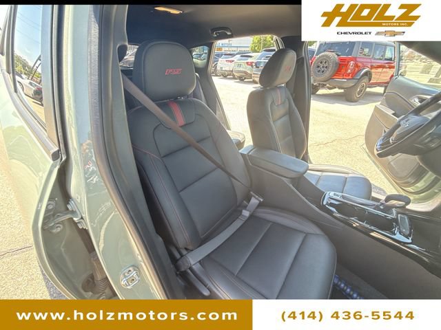 Certified 2024 Chevrolet Trax RS FWD image 26