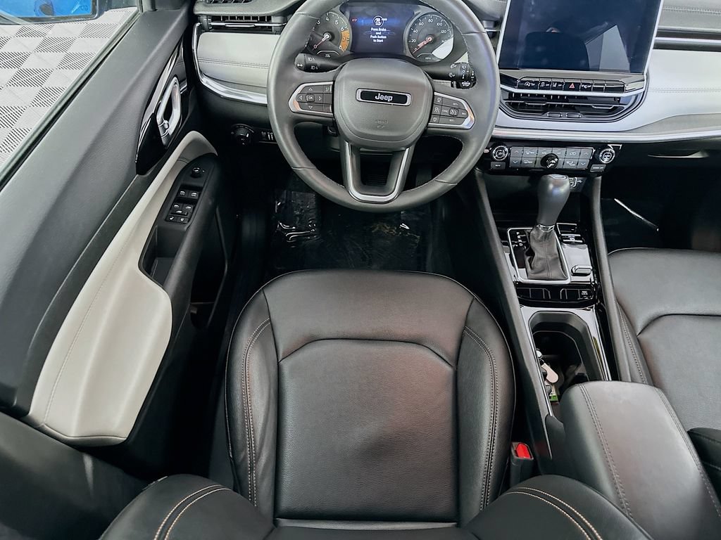 Certified 2024 Jeep Compass Limited AWD/4WD image 31