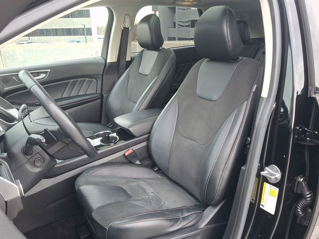 Used 2016 Ford Edge Sport w/ Equipment Group 401A image 5