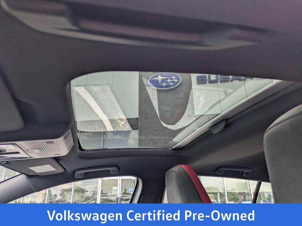 Certified 2026 Volkswagen GTI SE FWD image 21