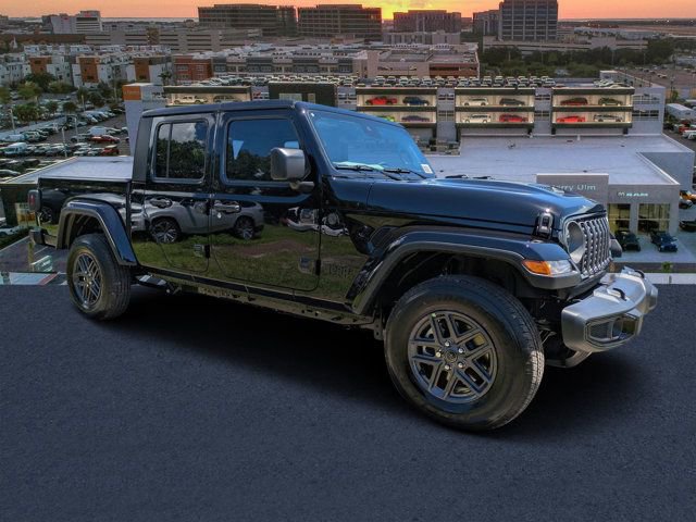 New 2025 Jeep Gladiator Sport video 1
