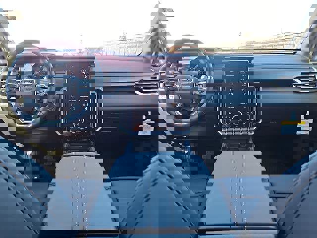 New 2026 GMC Acadia Elevation image 10