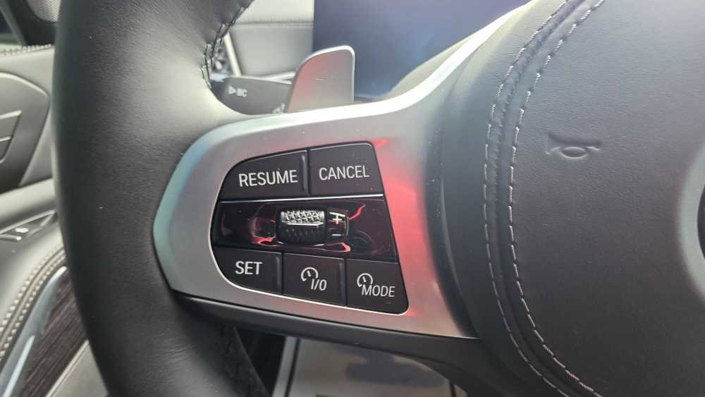Used 2026 BMW X5 sDrive40i w/ M Sport Package image 16