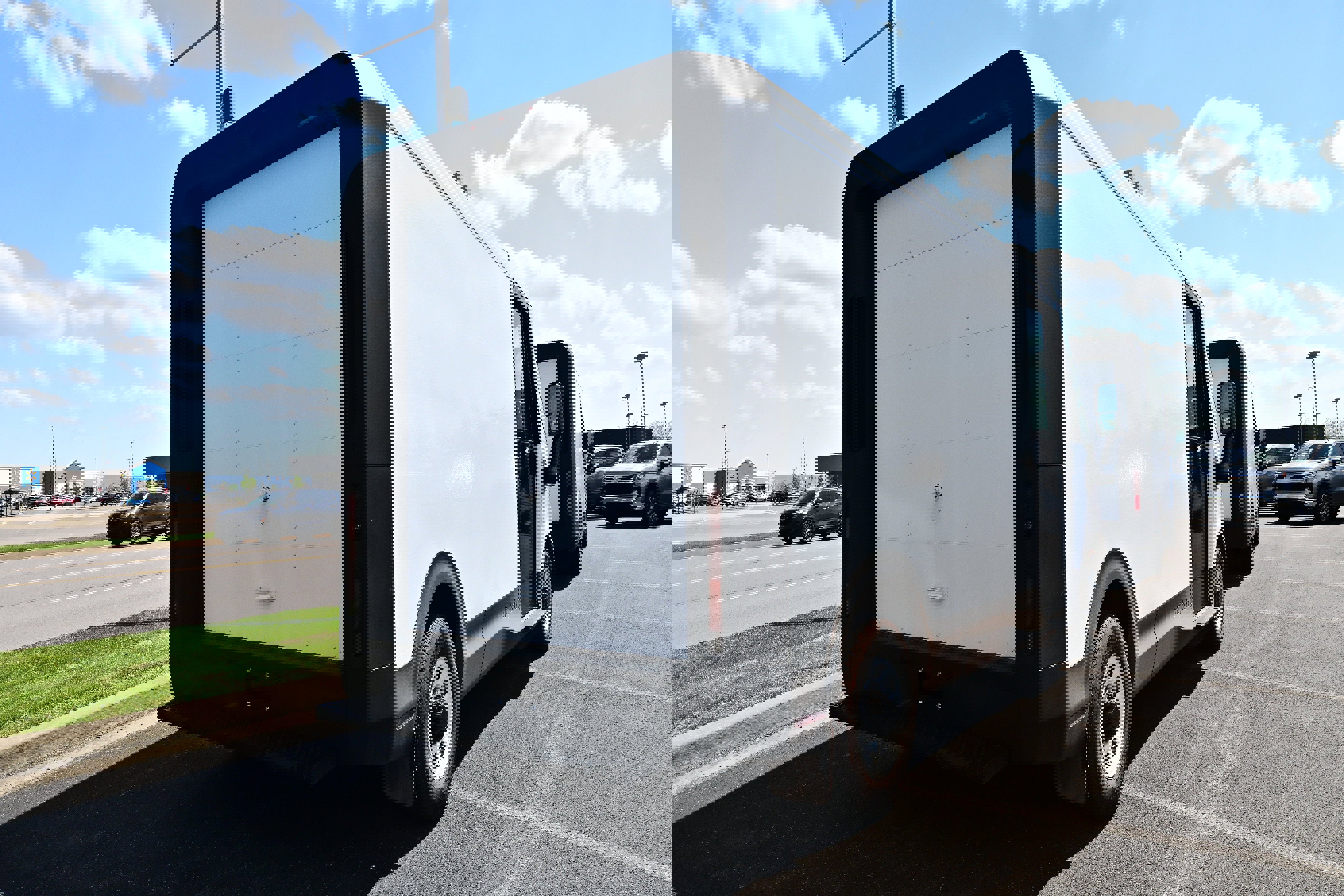 Used 2024 Chevrolet Brightdrop 400 w/ Commercial Equipment Package AWD/4WD image 6