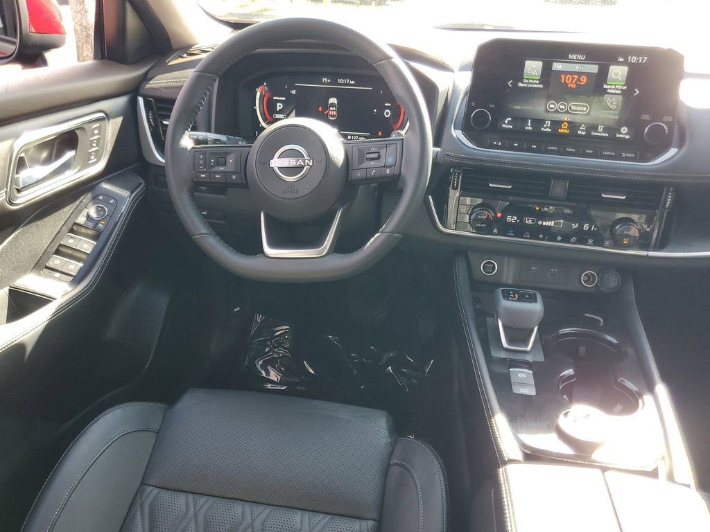 Certified 2023 Nissan Rogue Platinum w/ Platinum Premium Package AWD/4WD image 16