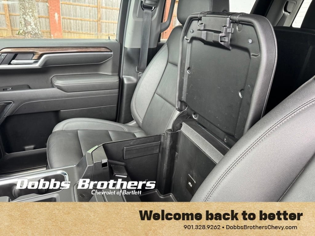 Used 2025 Chevrolet Silverado 1500 RST AWD/4WD image 22