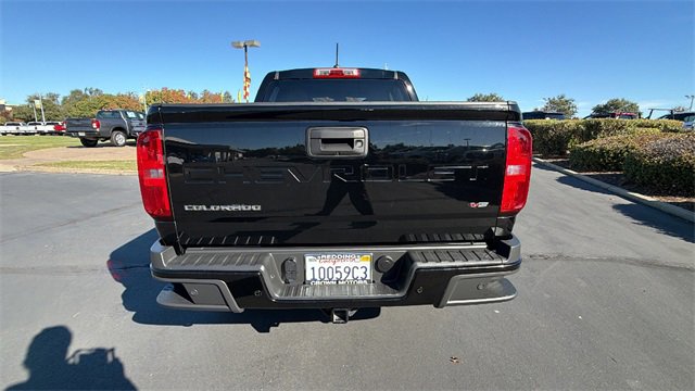 Used 2021 Chevrolet Colorado LT w/ Safety Package image 5
