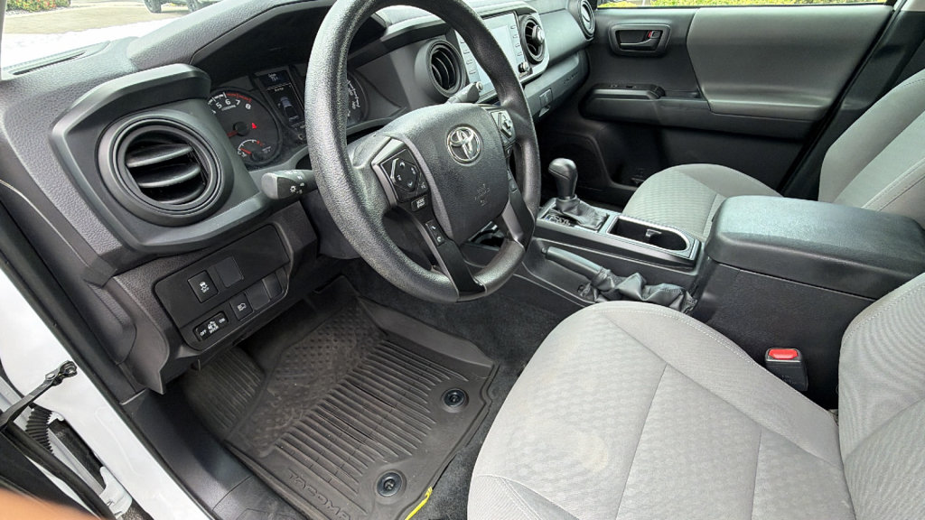 Certified 2023 Toyota Tacoma SR AWD/4WD image 10