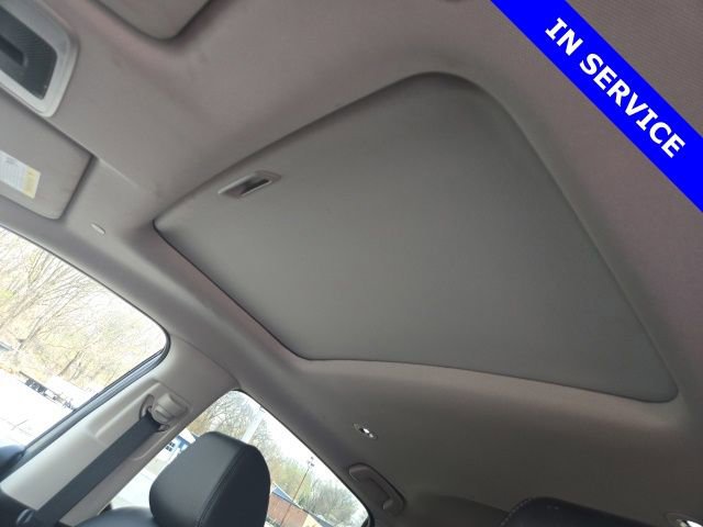 Used 2026 Honda HR-V EX-L image 10