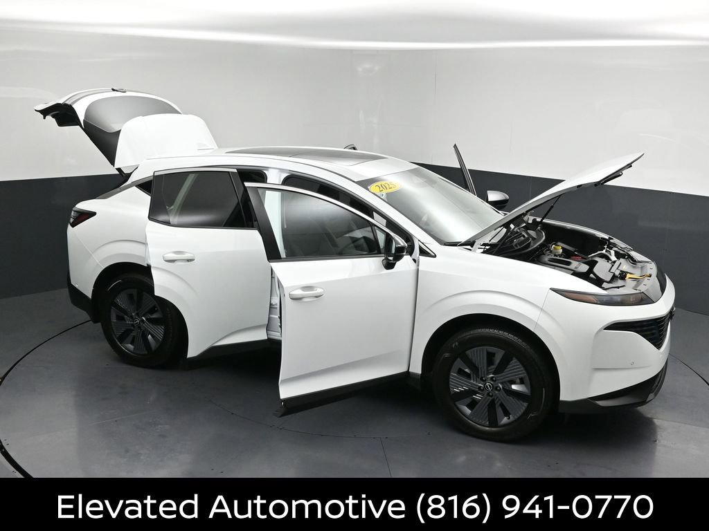 Certified 2025 Nissan Murano SL AWD/4WD image 32