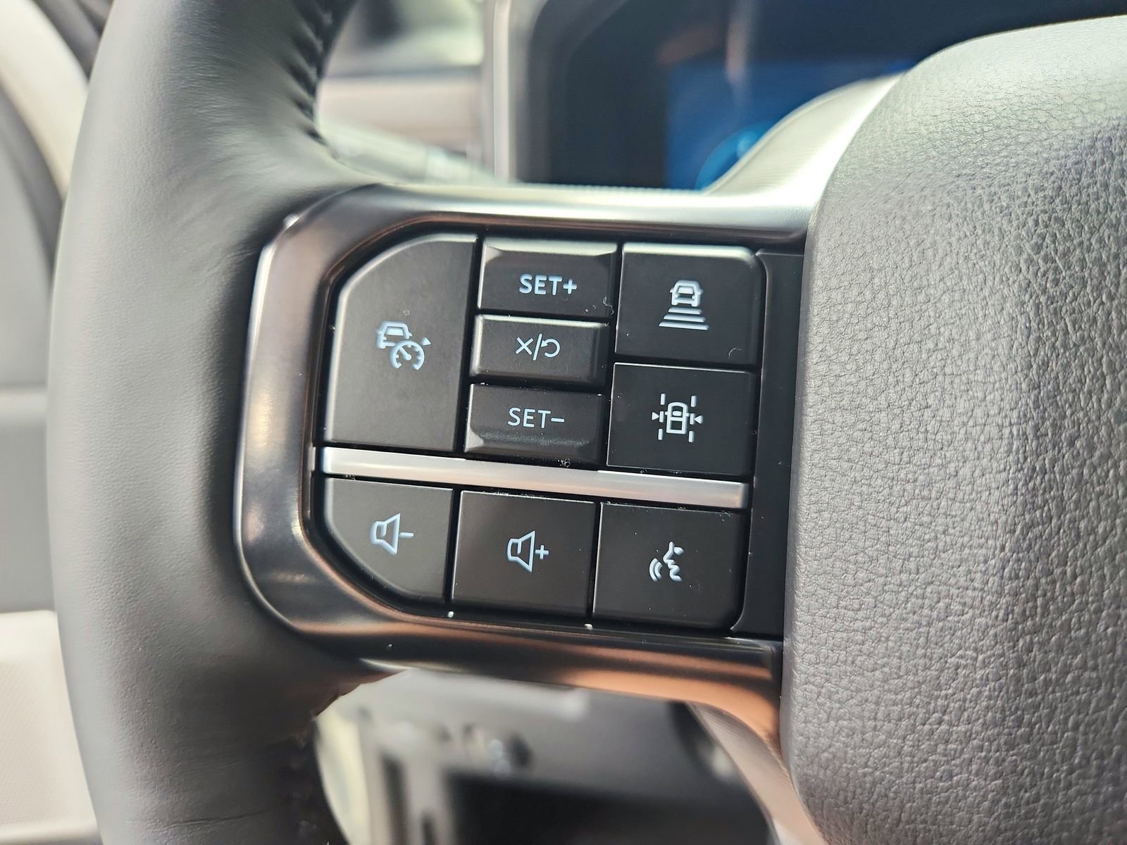 New 2026 Ford F350 Platinum image 28