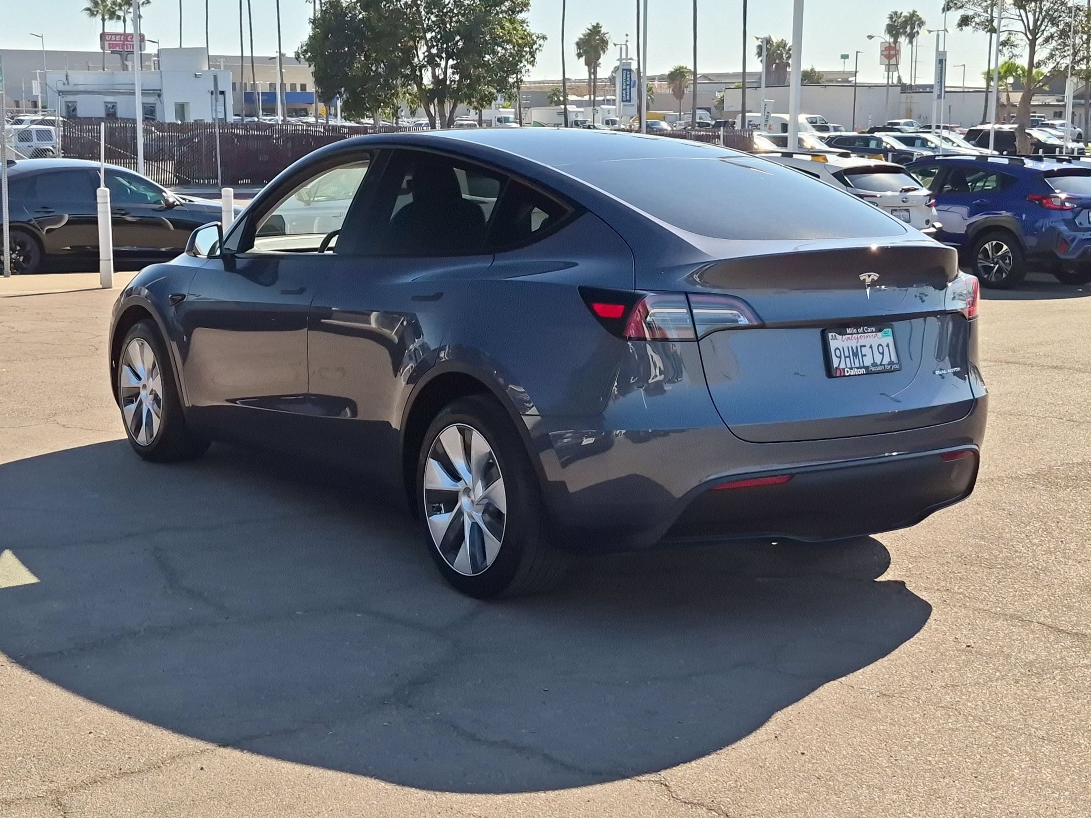 Used 2023 Tesla Model Y Long Range AWD/4WD image 6