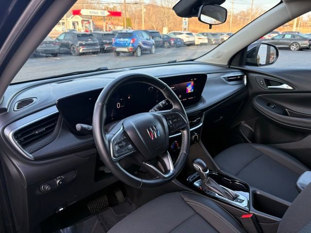 Used 2024 Buick Encore GX Preferred w/ Comfort Package image 14